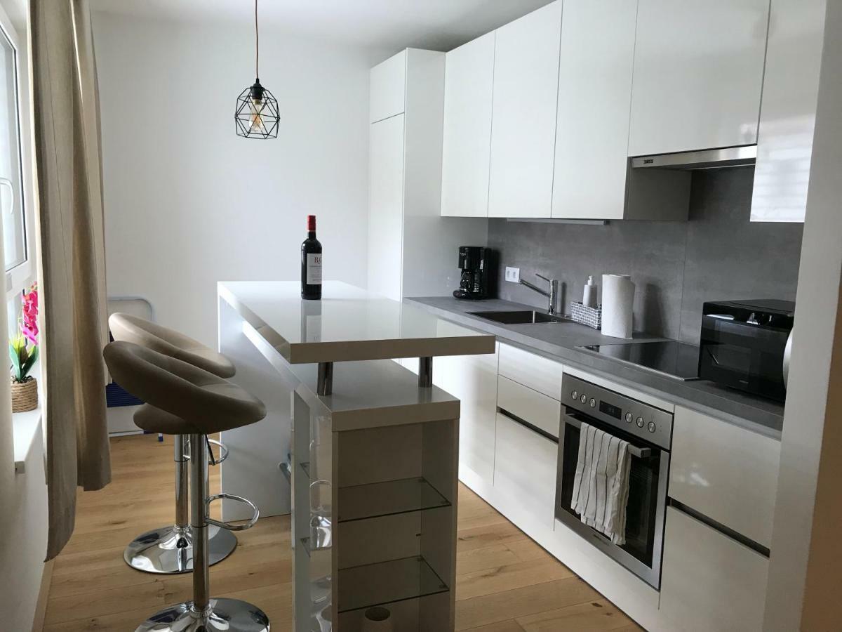 비엔나 Spacious, Modern 1-Bdrm Apt Near Vic & Austria Ctr 아파트 외부 사진