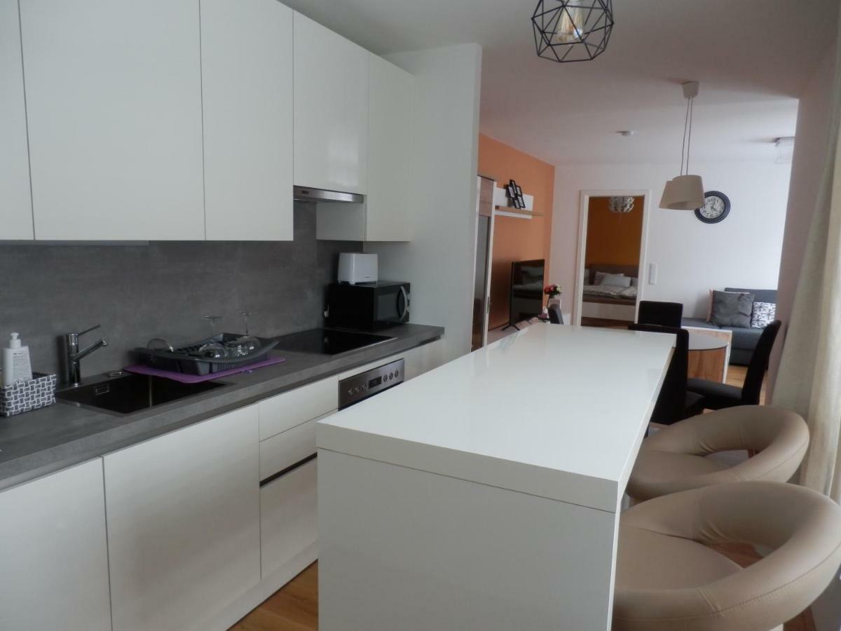 비엔나 Spacious, Modern 1-Bdrm Apt Near Vic & Austria Ctr 아파트 외부 사진
