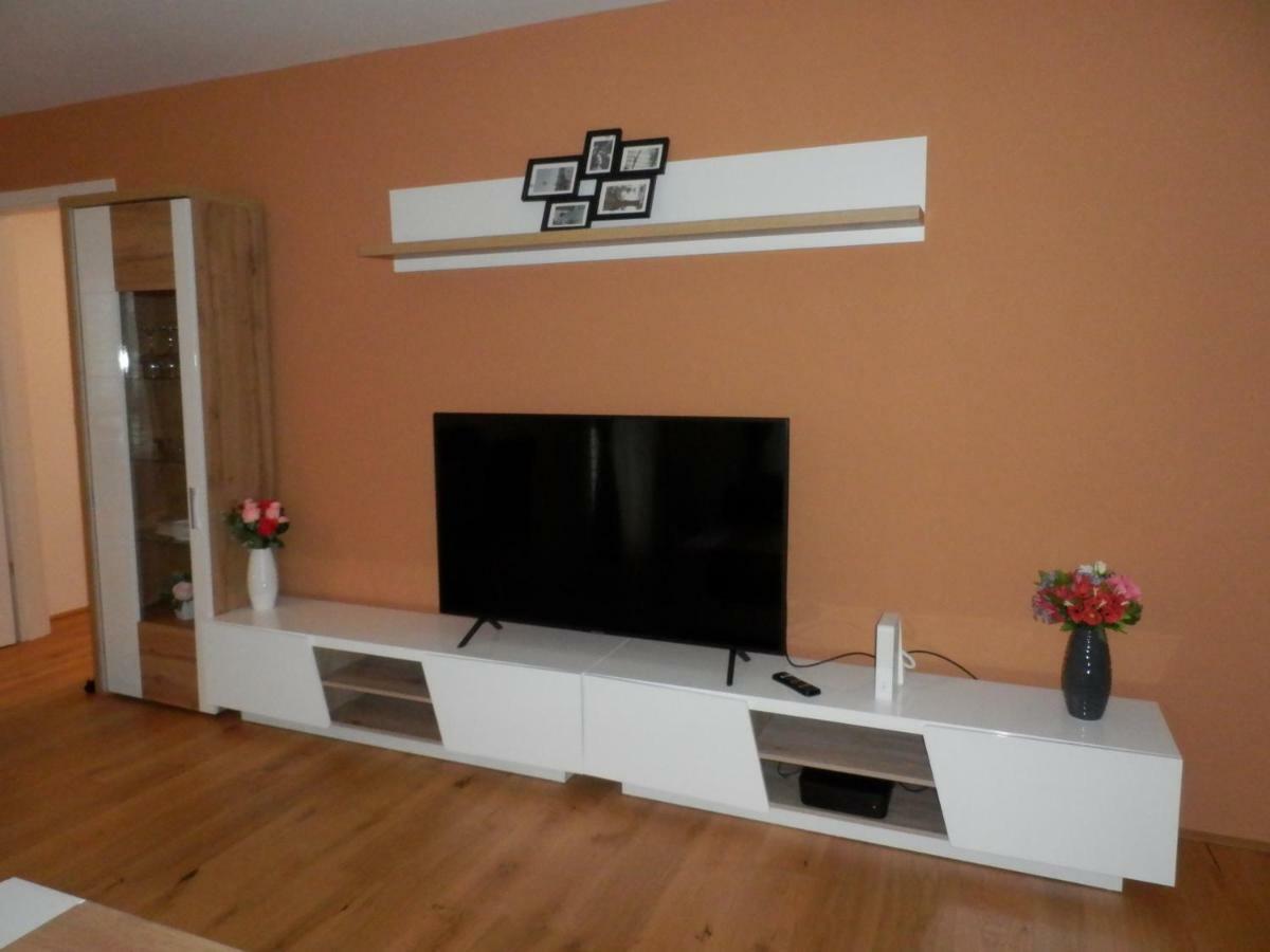 비엔나 Spacious, Modern 1-Bdrm Apt Near Vic & Austria Ctr 아파트 외부 사진
