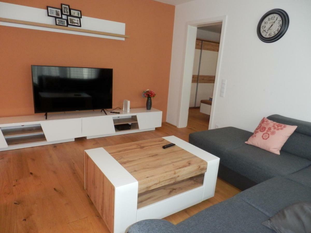 비엔나 Spacious, Modern 1-Bdrm Apt Near Vic & Austria Ctr 아파트 외부 사진