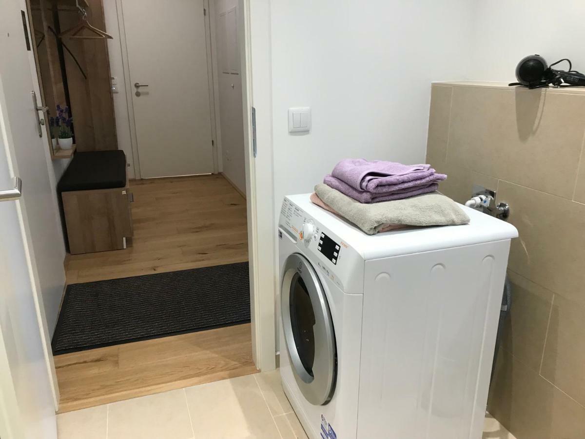 비엔나 Spacious, Modern 1-Bdrm Apt Near Vic & Austria Ctr 아파트 외부 사진